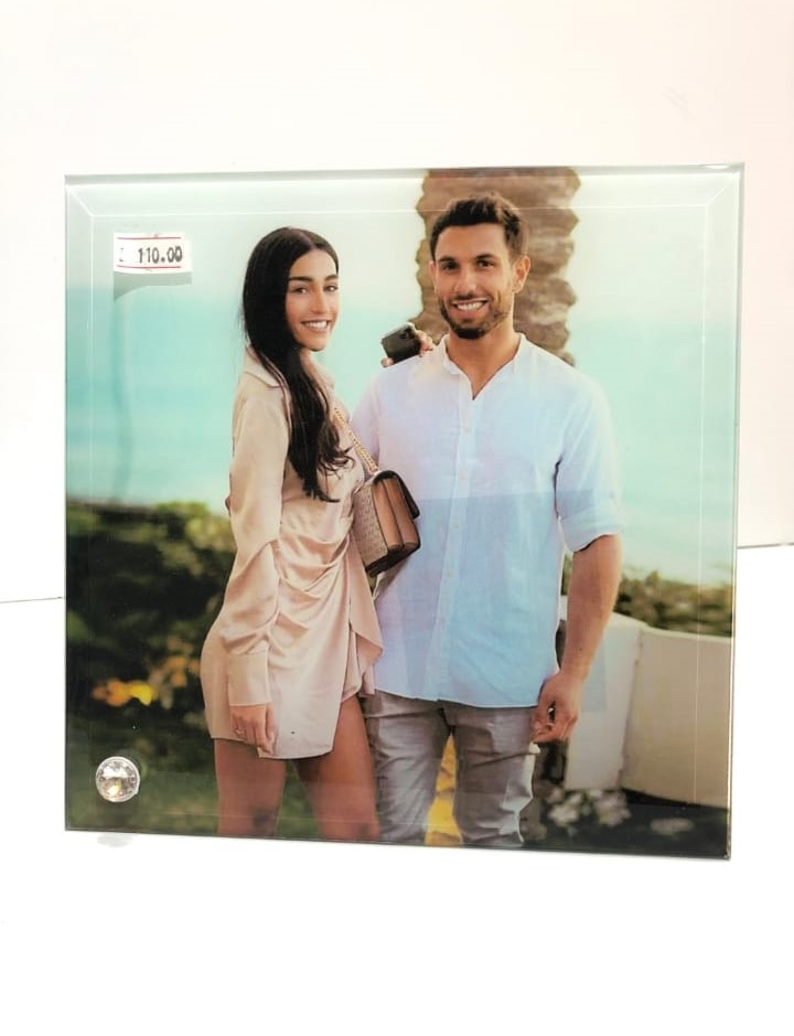 הדפסת תמונה על זכוכית דקה עם רגלית במבחר גדלים