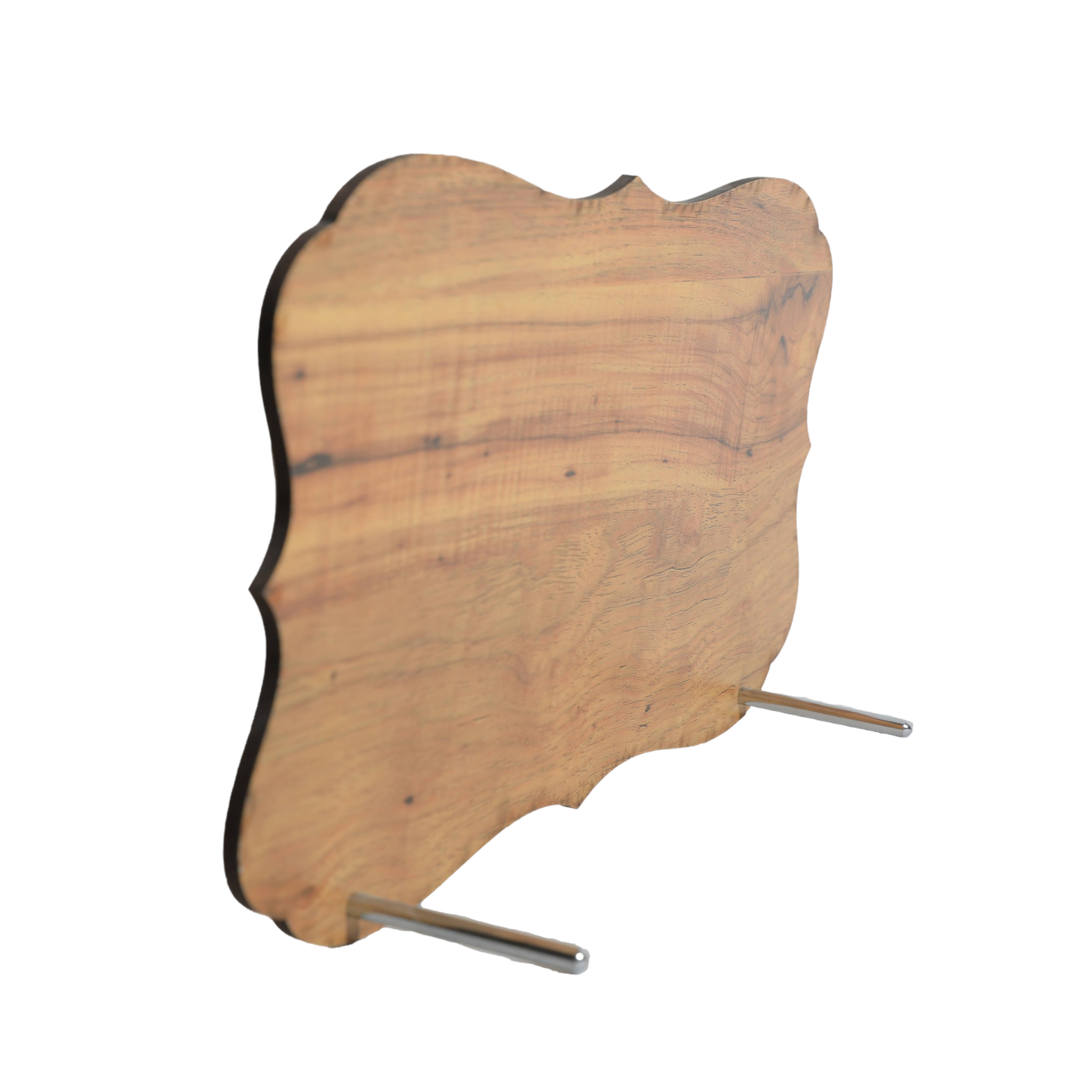 מעמד תמונה במסגרת עץ