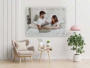 זכוכית לתליה על קיר