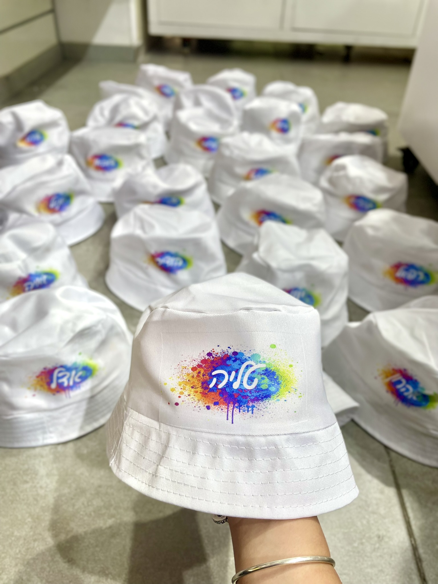 כובע טמבל בהדפס אישי