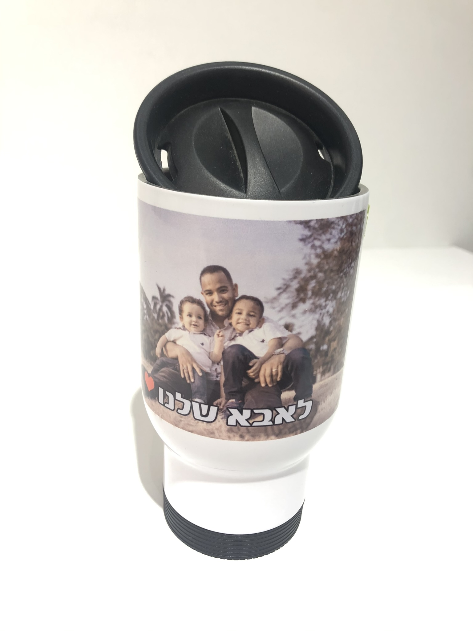 הדפסת תמונה אישית על כוס טרמי