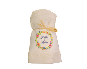 מגבת גוף ממותגת